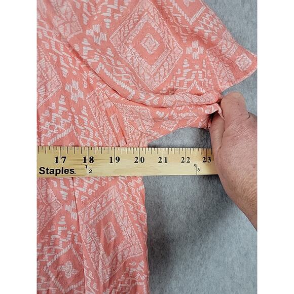 Torrid Peach Diamond Print Cold Shoulder SS Rayon Flowy Blouse Women's Plus 0X - Picture 9 of 12